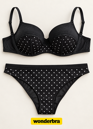 Wonderbra неймовірний комплект білизни
