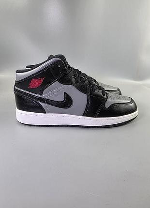 Кроссовки jordan 6
