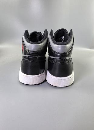 Кроссовки jordan 5