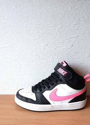Отличные кожаные кроссовки хайтопы nike court borough mid 35,5 р. стелька 22,7 см.