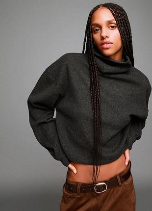 Светр bershka
