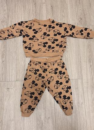 Костюм для хлопчиків sinsay з міккі маусом, бежевий, 80 см