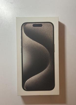 Коробка від apple iphone 15 pro, титан