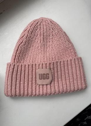 Шапка жіноча ugg рожева