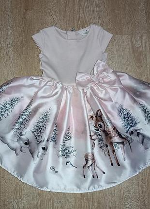 Сукня для дівчинки h&m святкова рожева з принтом 4-6 років