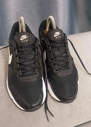 Кроссовки -nike