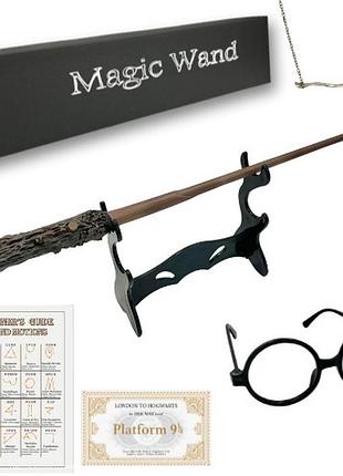 Гаррі поттера premium 2: чарівна паличка на підставці з кулоном і оправою - harry potter