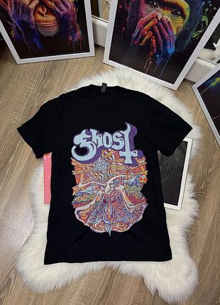 Чорна рок футболка мерч ghost seven inches of satanic panic