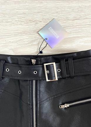 Missguided жіноча, нова,  стильна спідниця на блискавці, з паском, з якісної екошкіри 6