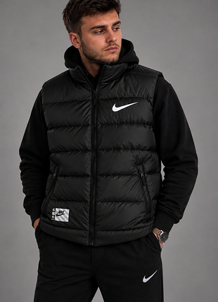 Чоловіча жилетка nike — тканина ripstop