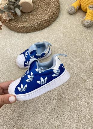 Кросівки adidas