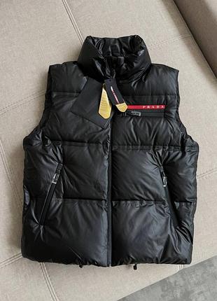 Жилетки prada