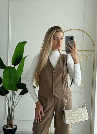 Костюм жіночий 5