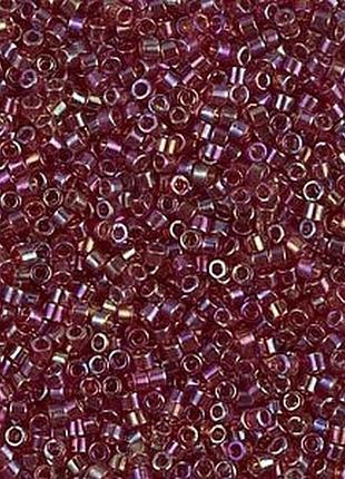 Db-1242 бисер miyuki delica beads 11/0 (блестящий вишневый радужный)