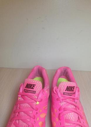 Кроссовки nike 4