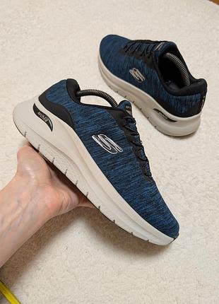 Кросівки skechers arch fit 2.0 41р 26см