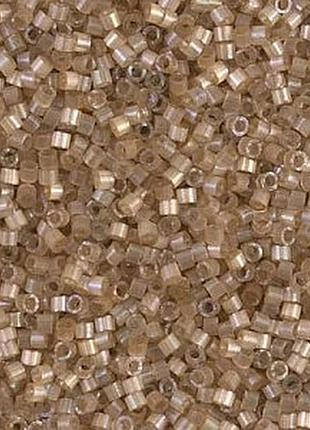 Db-1802 бисер miyuki delica beads 11/0 (сатин коричневый светлый)