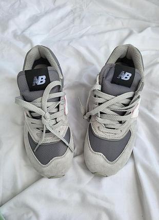 Balance 574 grey pink