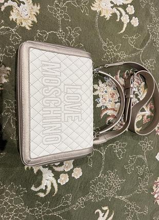 Сумка для жінок love moschino стьобана біла
