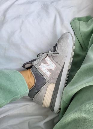 Balance 574 grey pink 3