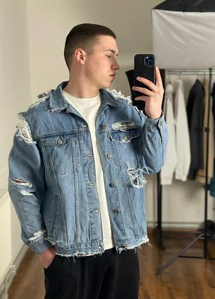 Блакитна рвана джинсовка asos denim, джинсова куртка, порвана, з рваностями, синя, голуба