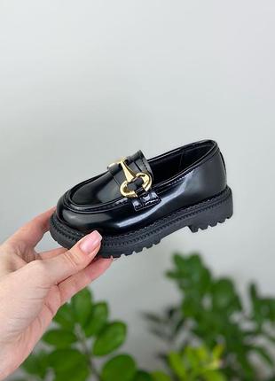 Туфлі дитячі