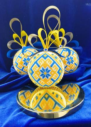 Вишиті ялинкові прикраси, різдвяний декор. 2