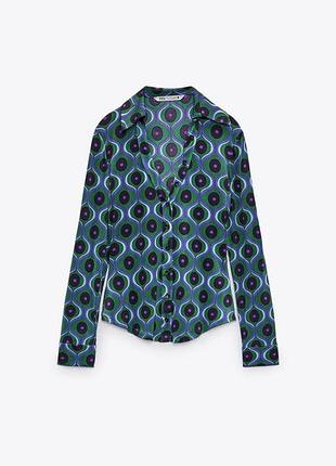 Блуза женская xs zara с сатиновым блеском и стильным принтом