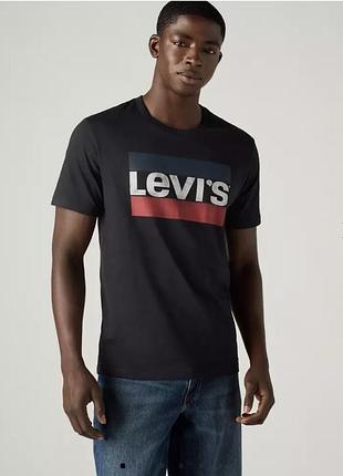 Футболка чоловіча levi's чорна з принтом, розмір m (маломірить на s)