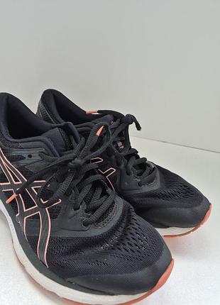 Кроссовки 39 размер,asics 9