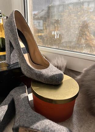 Жіночі туфлі michael kors сірі 4