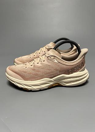 Трейлові бігові кросівки hoka one one speedgoat 5 оригінал 1123158 crms