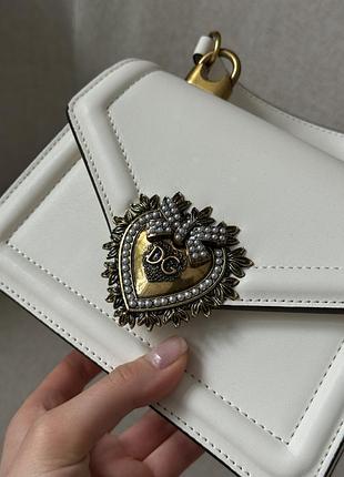 Сумка dolce small smooth calfskin gabbana devotion bag white 9