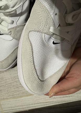 Кросівки nike білі з чорним 8