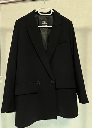 Жіночий піджак zara чорний