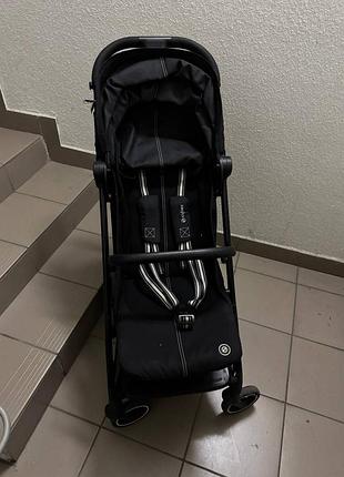 Коляска прогулянкова cybex beezy magic black