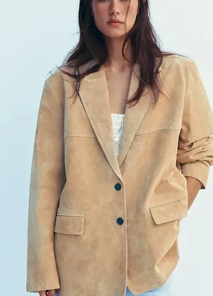 Новый бежевый замшевый пиджак zara 100% натуральная кожа s 4341/824/710