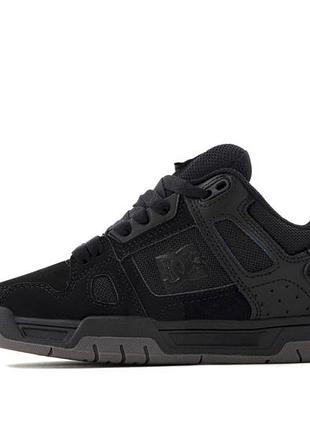 Чорні кросівки унісекс dc shoes stag black х діссі 40