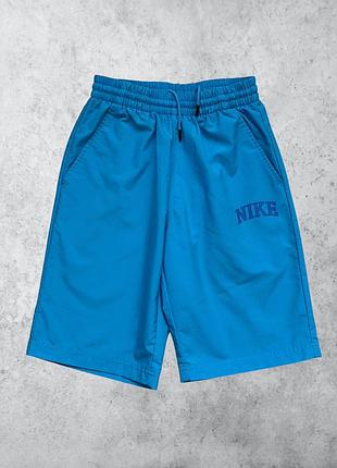 Оригінальні шорти nike на хлопчика 10-12 років
