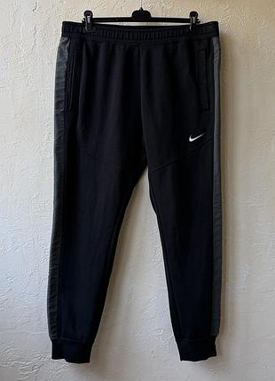 Спортивные штаны nike sportswear, размер xl
