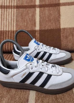 Дитячі кросівки adidas samba