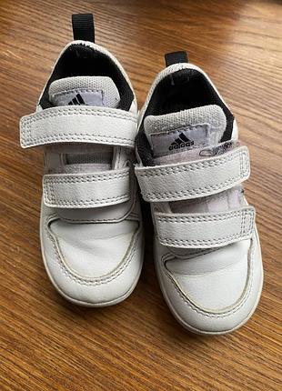 Кросівки для дітей adidas білі