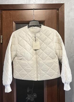 Куртка calvin klein куртка жіноча демісезонна бомбер стьобана xs