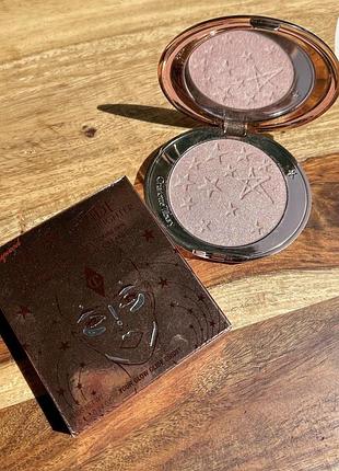 Хайлайтер charlotte tilbury hollywood glow glide face architect highlighter - pillow talk glow