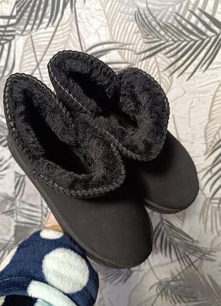 Жіночі уггі ugg чорні. продаю бо не підійшов розмір. 2