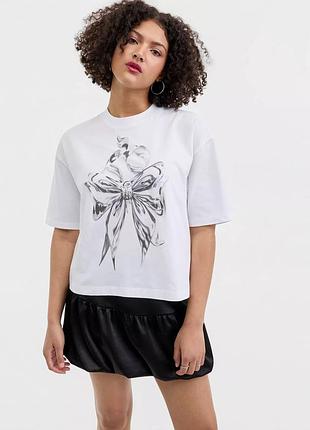 Жіноча футболка guess з принтом