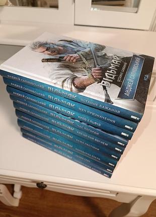 Комплект з 9 книг "відьмак" анджей  сапковський