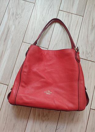 Сумка coach edie 31 shoulder bag из зернистой кожи.