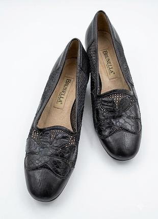 Винтажные итальянские лоферы brunella.