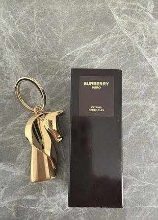 Брелок burberry hero золотистий